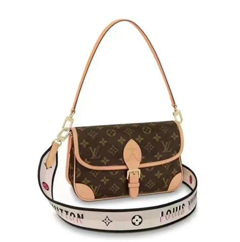 louis vuitton monogram diane.